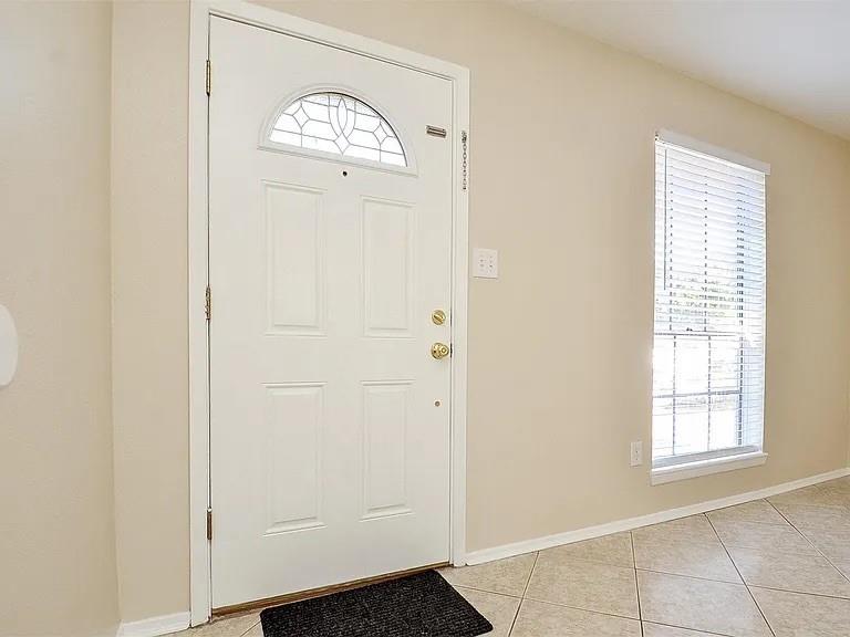 10119 Leawood