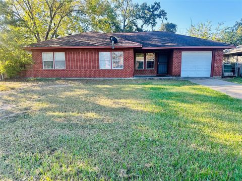 Photo of 9314 Woodlyn Road, Houston, TX 77078 (MLS # 41692774) Photo of 9314 Woodlyn Road, Houston, TX 77078 (MLS # 41692774)