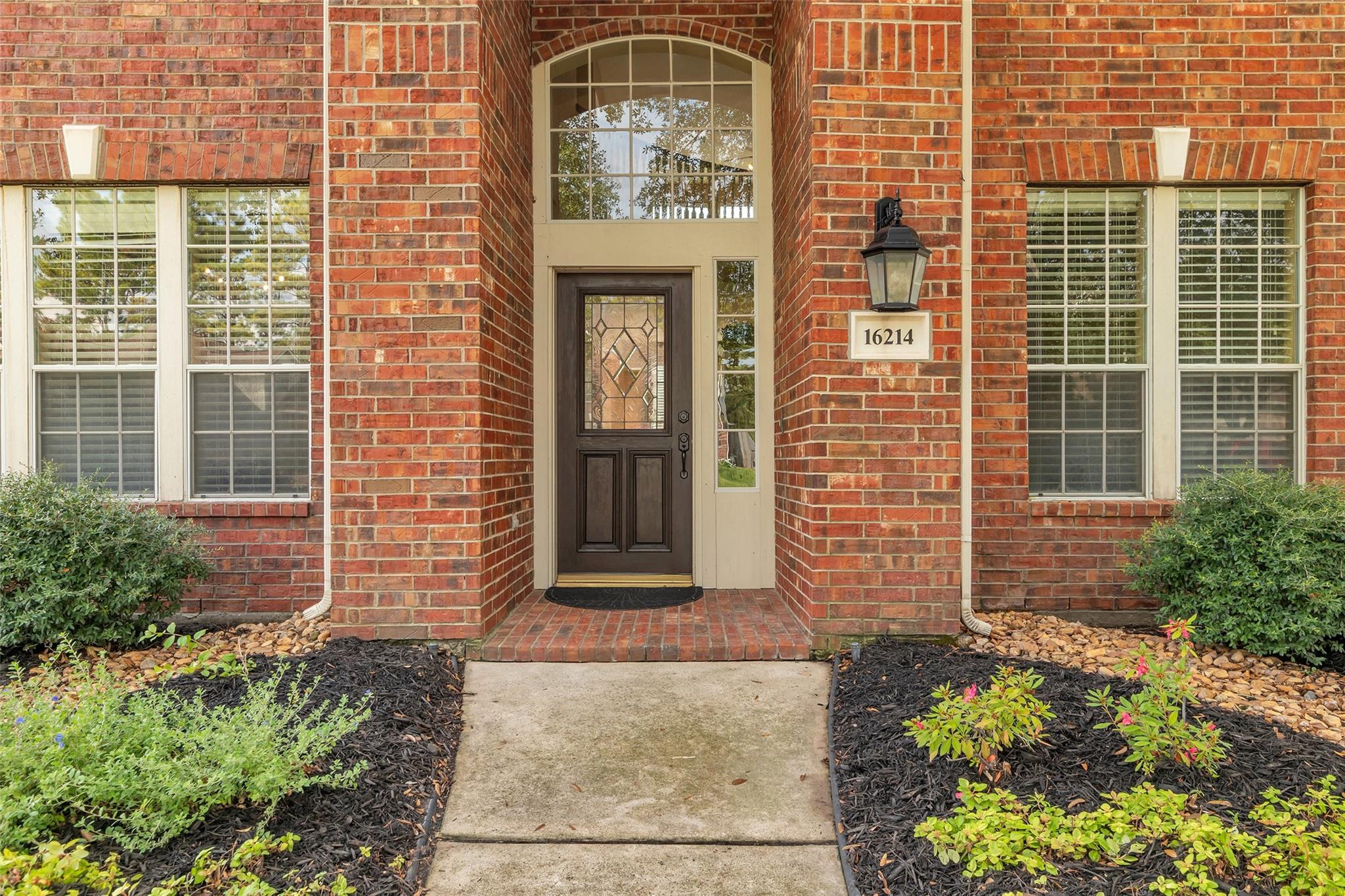 16214 Diamond Rock Drive