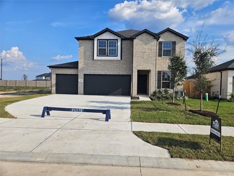 Photo of 1010 S Oakhurst Drive, Dayton, TX 77535 (MLS # 39191758) Photo of 1010 S Oakhurst Drive, Dayton, TX 77535 (MLS # 39191758)