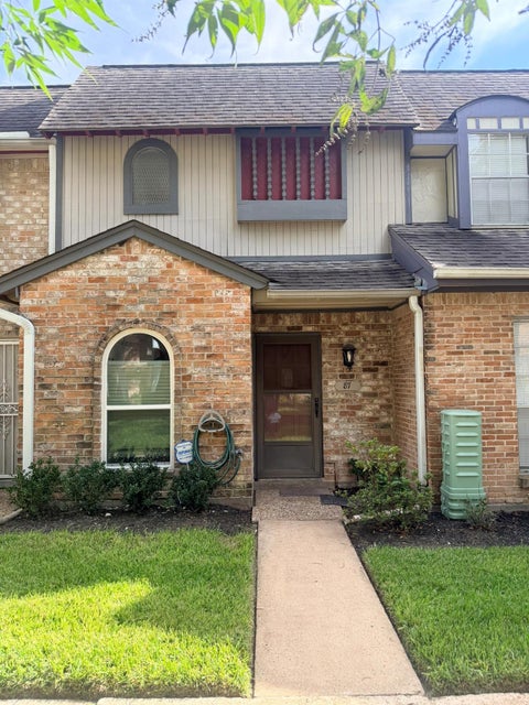 Photo of 11002 Hammerly Boulevard #87, Houston, TX 77043 (MLS # 20705819)