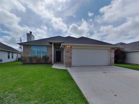 Photo of 138 Snug Harbor Drive, Conroe, TX 77356 (MLS # 11936201)