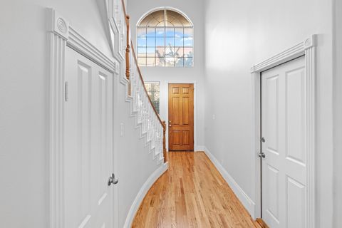 Photo of 4742 Post Oak Timber Drive #41, Houston, TX 77056 (MLS # 40766506)