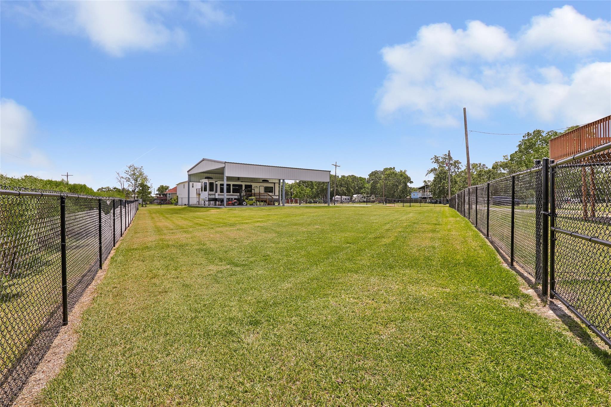 313 Oak Island Drive