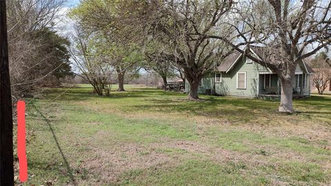 Homes For Sale - 1703 N Park Street<br/> Washington County, Brenham, TX 77833