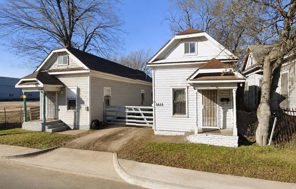 Photo of 1609 Elysian Street, Houston, TX 77026 (MLS # 45133295)