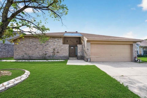 Photo of 8322 Carmelwood Lane, Humble, TX 77338 (MLS # 72153436)
