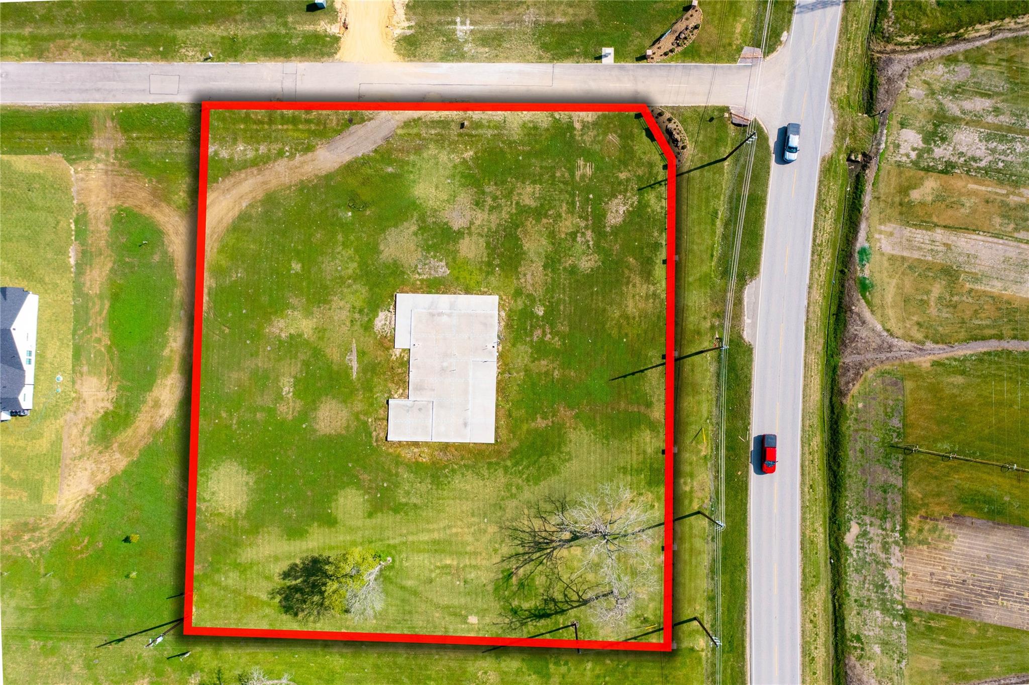 2703 Roeder Lane