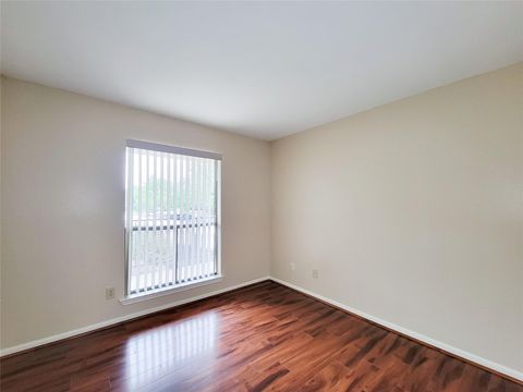 Tiny photo for 1601 S Shepherd Drive #225, Houston, TX 77019 (MLS # 54699056)