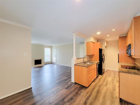 Tiny photo for 1601 S Shepherd Drive #225, Houston, TX 77019 (MLS # 54699056)