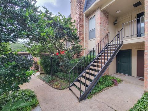 Tiny photo for 1601 S Shepherd Drive #225, Houston, TX 77019 (MLS # 54699056)