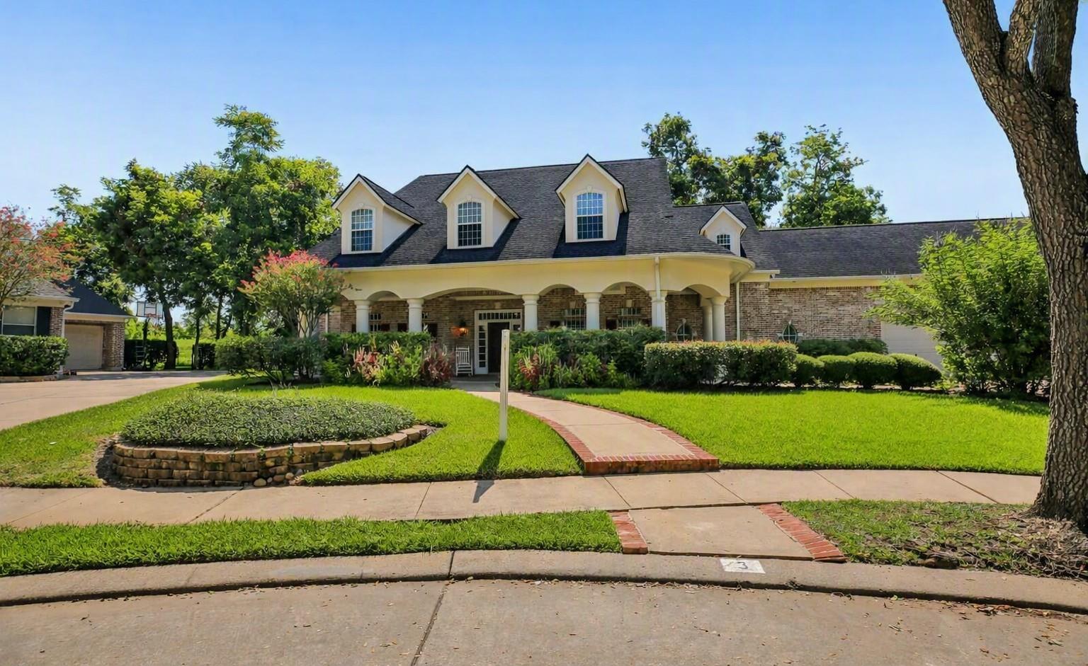 3 Wilmington Court