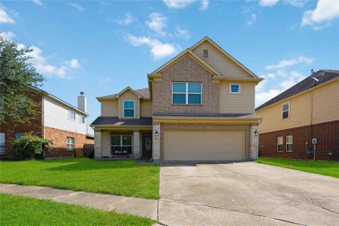 Photo of 2414 Leadville Court, Fresno, TX 77545 (MLS # 26678577)