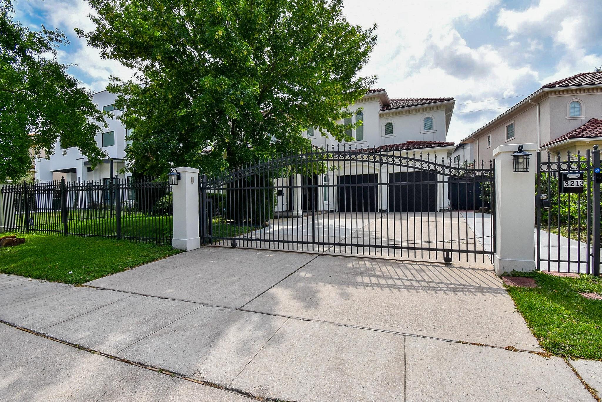 3213 Mcculloch Circle