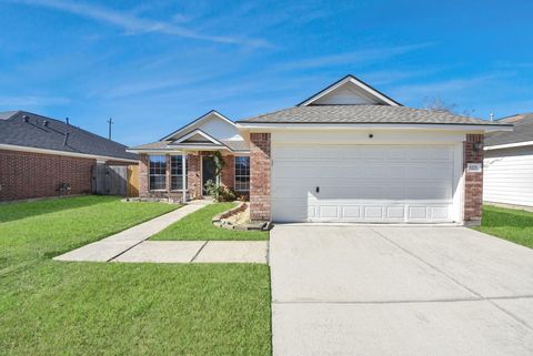 Photo of 3223 Red Cedar Drive, Baytown, TX 77521 (MLS # 83691139)