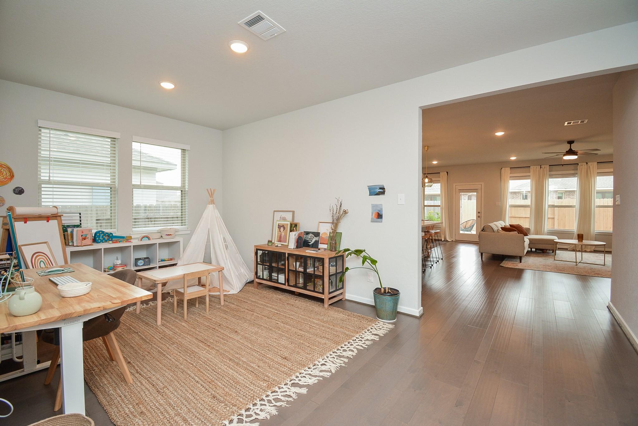 3835 Robinson Bend Drive
