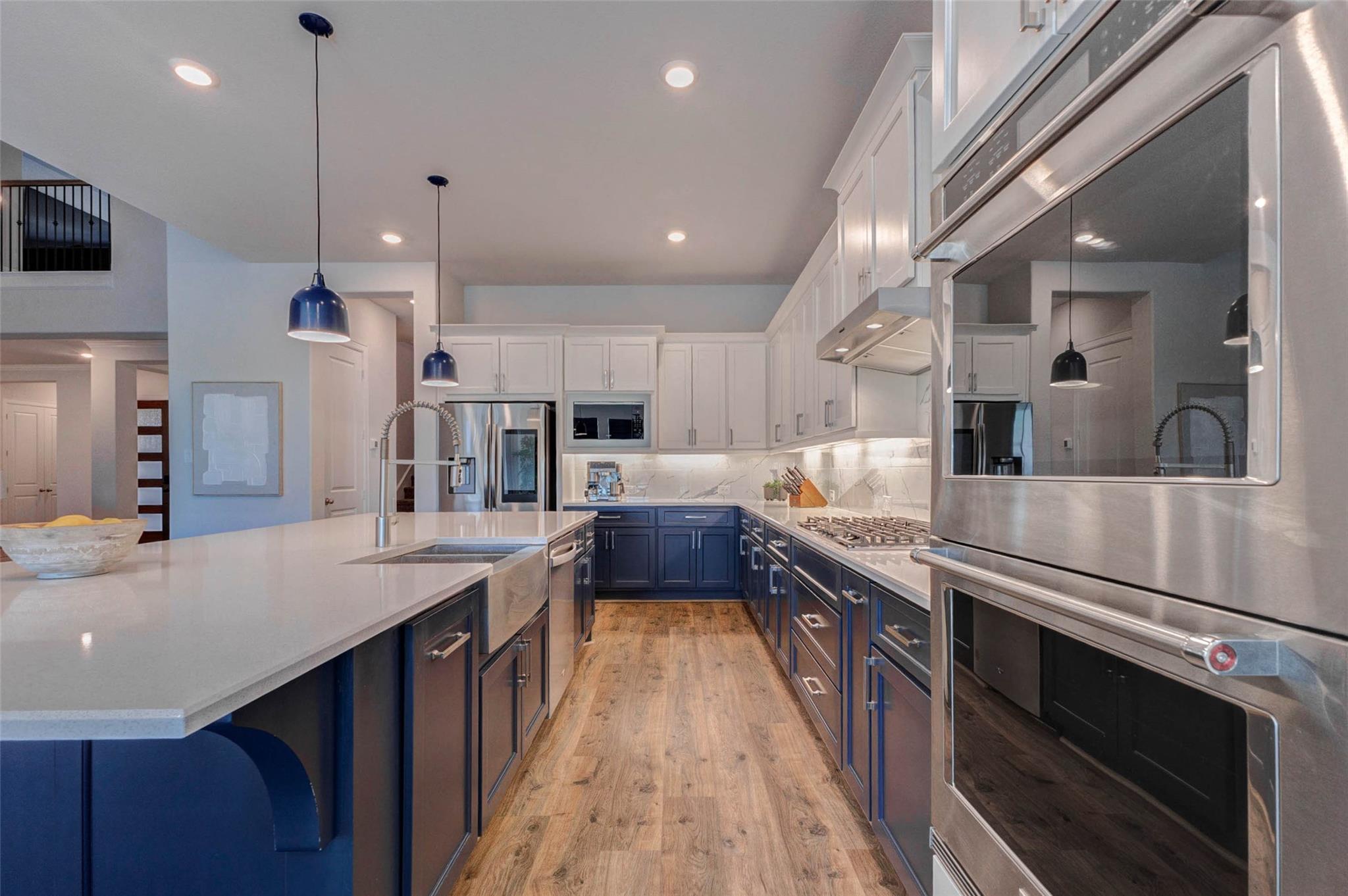 2307 Myrtle Manor Lane