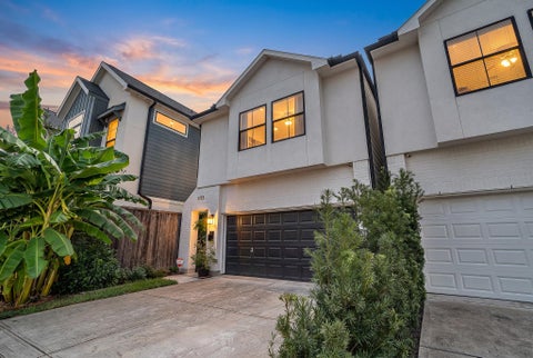 Photo of 1723 Michigan Street, Houston, TX 77006 (MLS # 94269134)