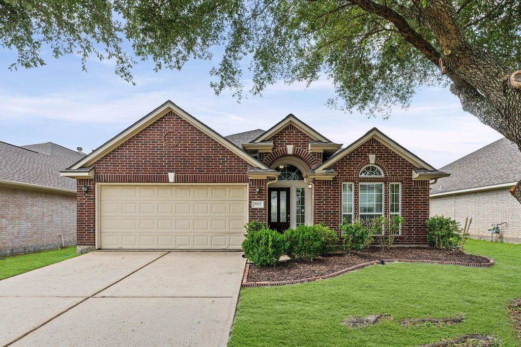 Photo of 9515 Mankay Lane, Houston, TX 77070 (MLS # 28354070)