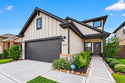 Photo of 18239 Sonresa Way, Tomball, TX 77377 (MLS # 37642933)