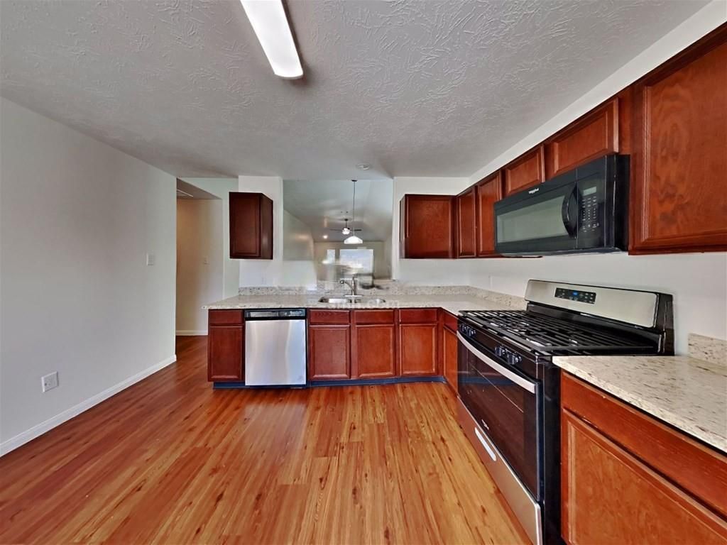 Photo of 1723 Teal Bend Court, Fresno, TX 77545 (MLS # 79809672)