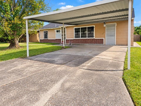 Photo of 1203 Maroby Street, Houston, TX 77017 (MLS # 19467344)
