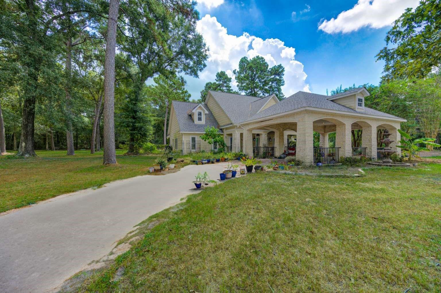 23994 Mossy Oaks Drive