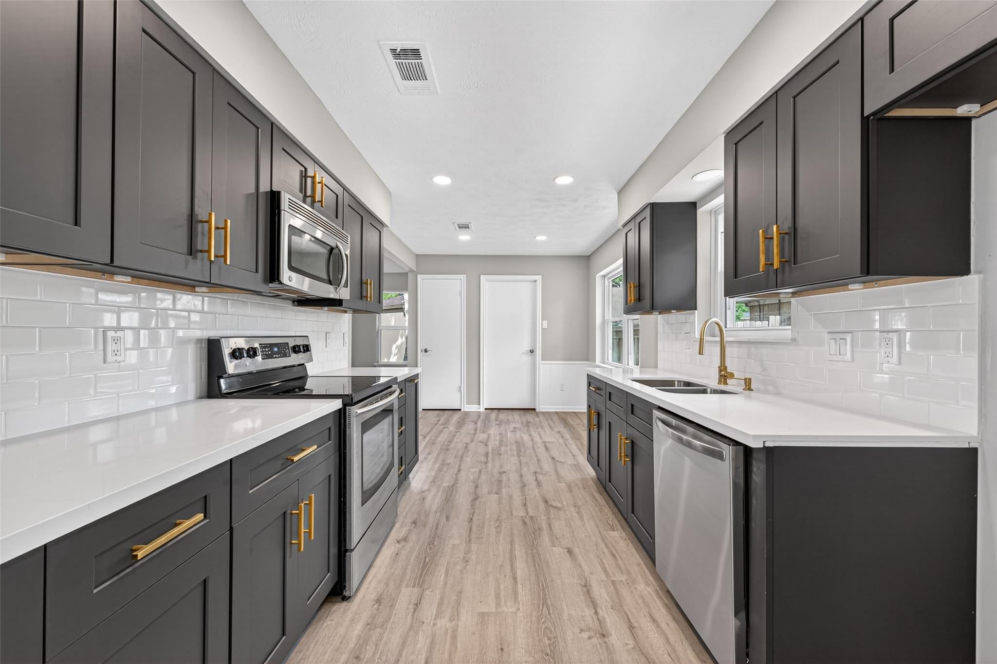 1307 Hitherfield Drive