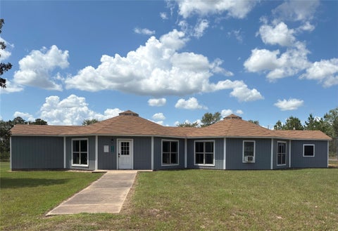 Photo of 0 Sycamore And Lakeshore, Hempstead, TX 77445 (MLS # 33364117)