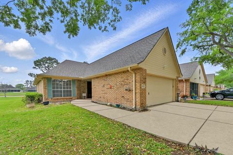 Photo of 3638 Teakwood Drive, Pearland, TX 77584 (MLS # 30088934)