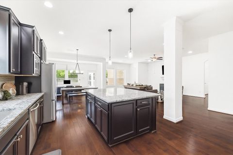 3427 Millhouse Point Way Richmond TX 77406