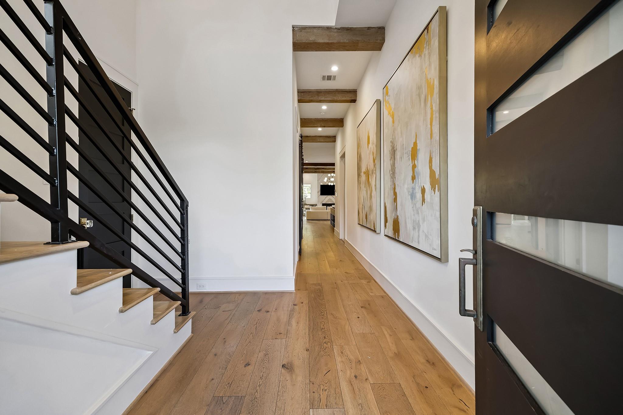 217 W 10th Street