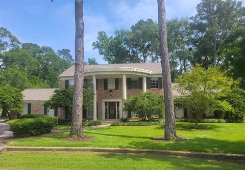 Photo of 456 Lexington Court, Conroe, TX 77302 (MLS # 63716471)