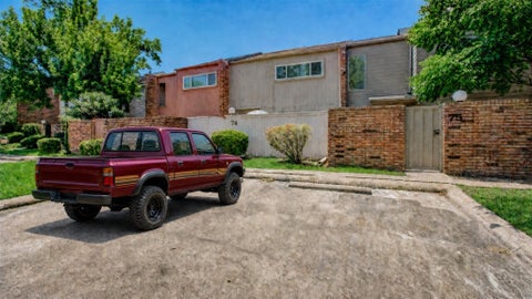 Photo of 74 Cayenne Common, Lake Jackson, TX 77566 (MLS # 11856419)
