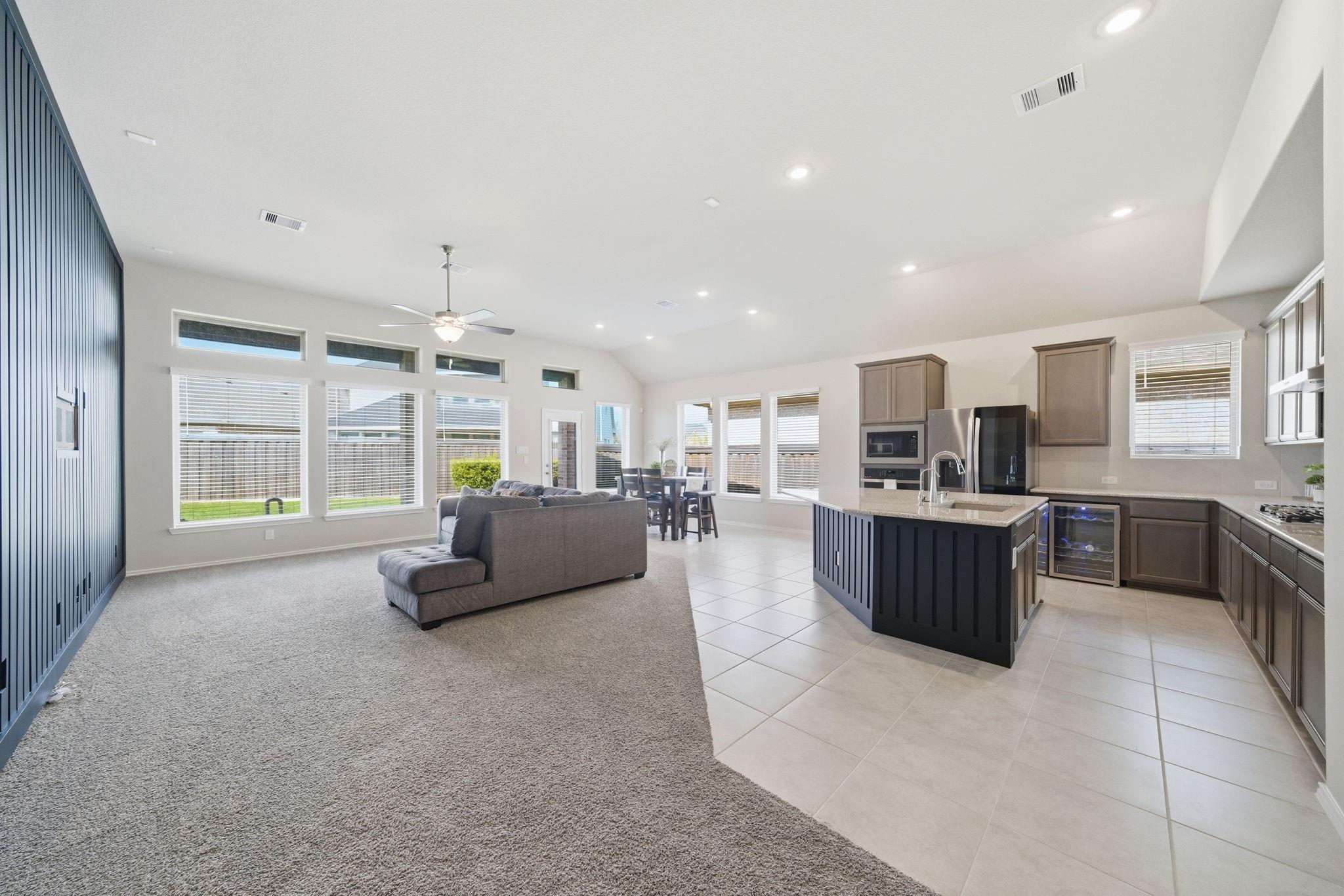 13823 Paseo De La Paz Place