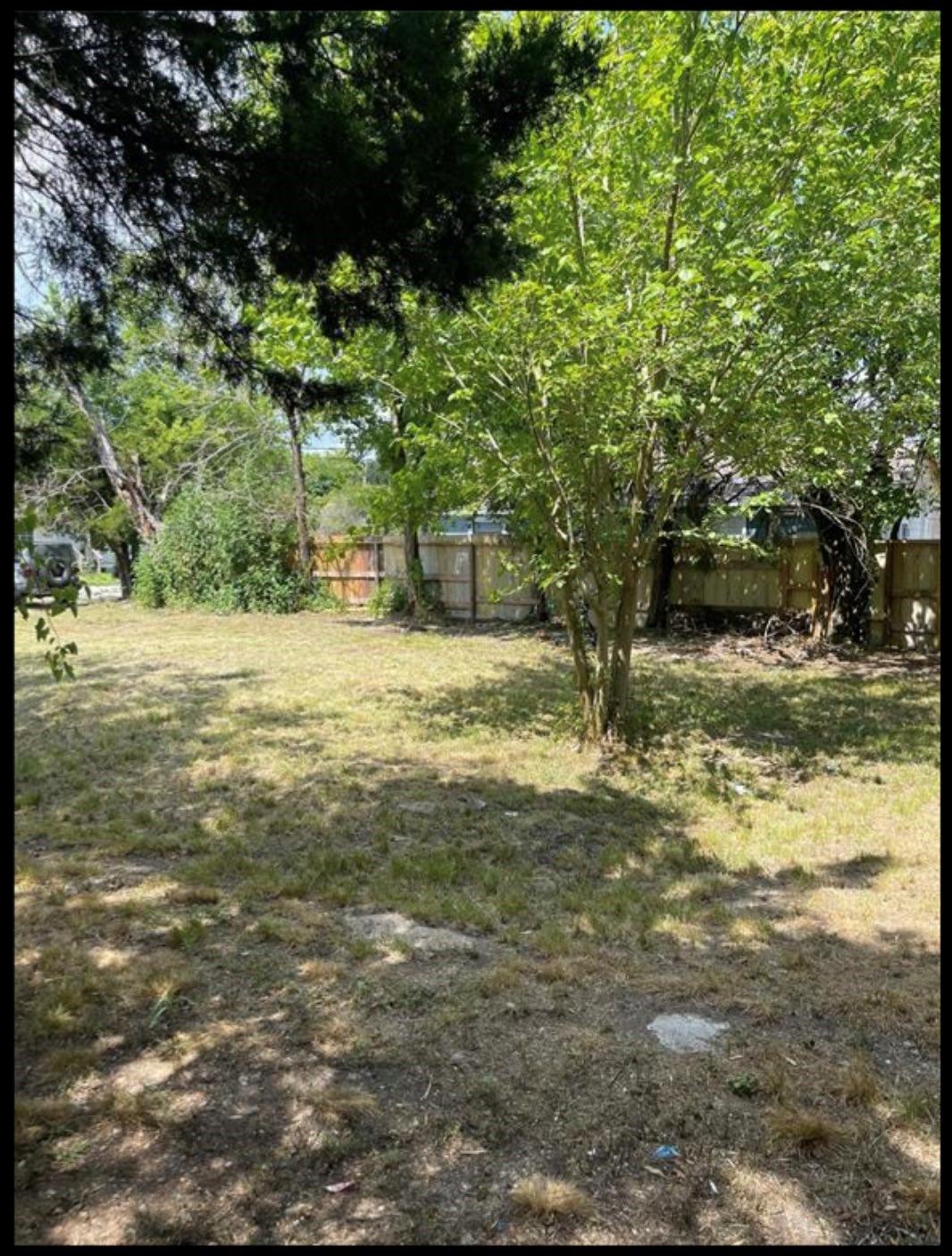 606 & 608 E 43rd Street