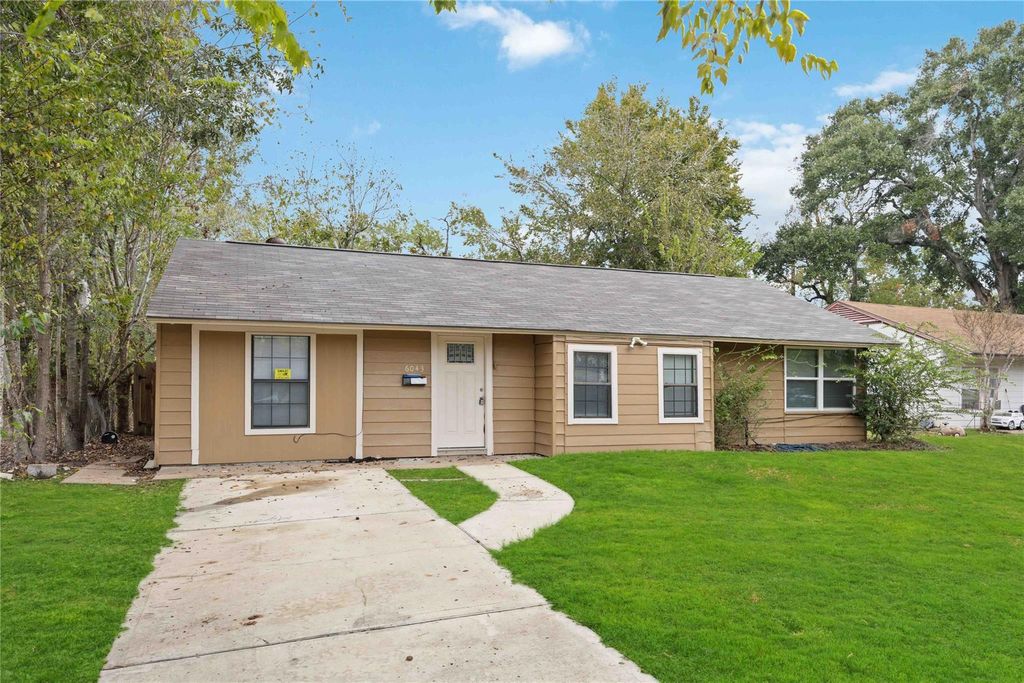 Photo of 6043 Lyndhurst Drive, Houston, TX 77033 (MLS # 53475360)