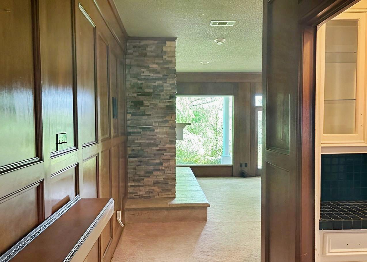 2703 Quail Creek Drive