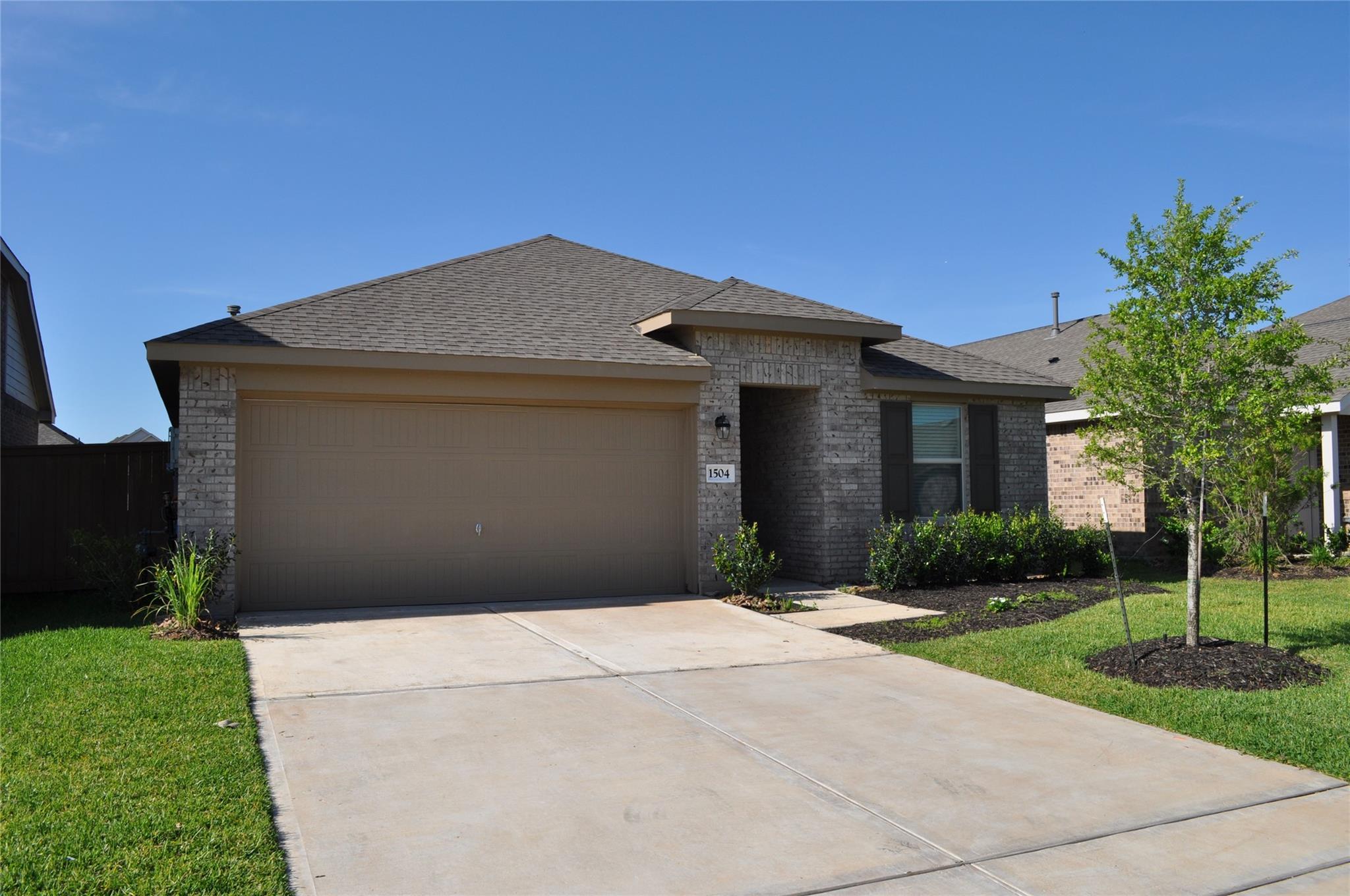1504 Twilight Green Drive