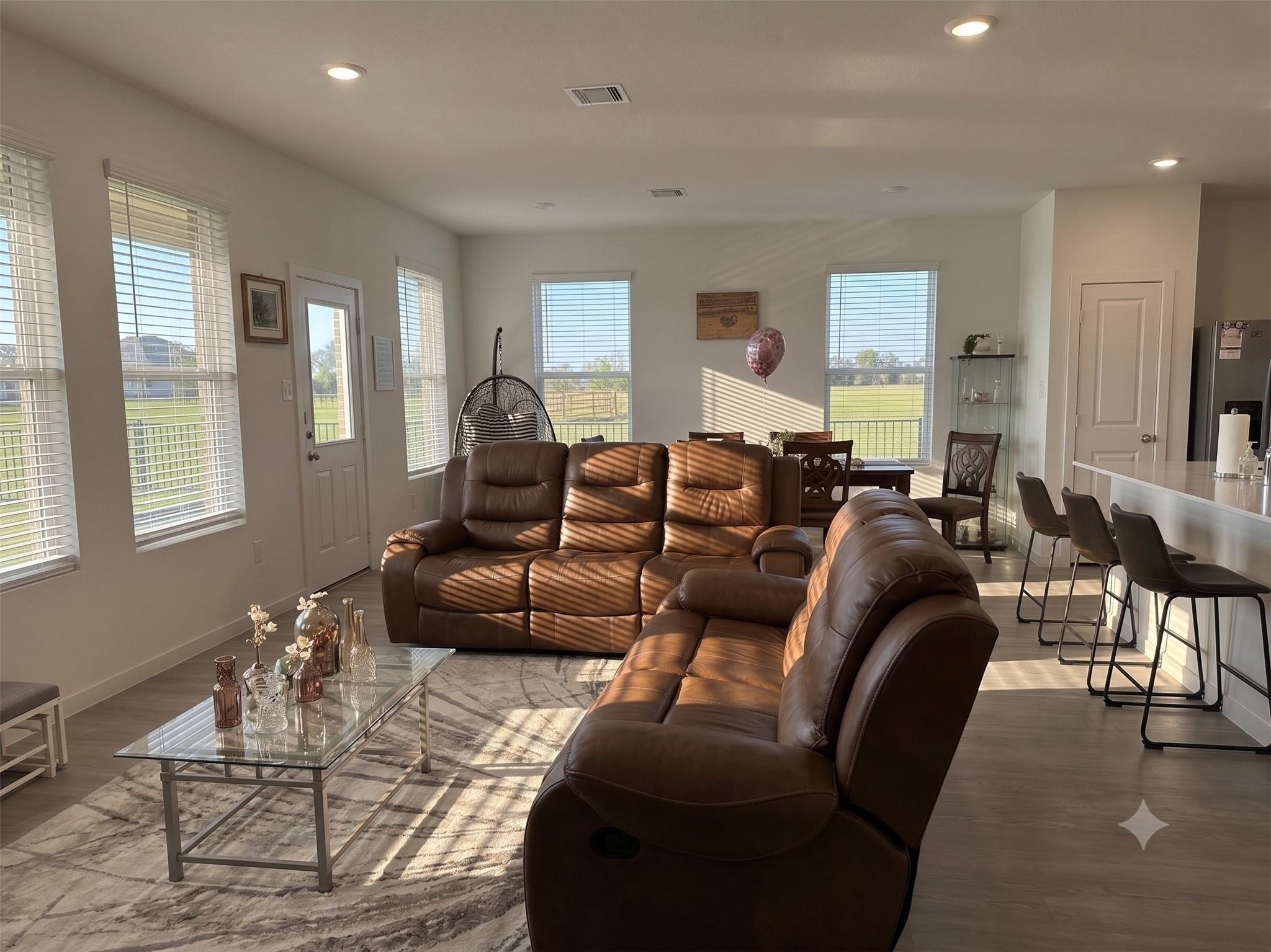 2605 Lago Costa Drive