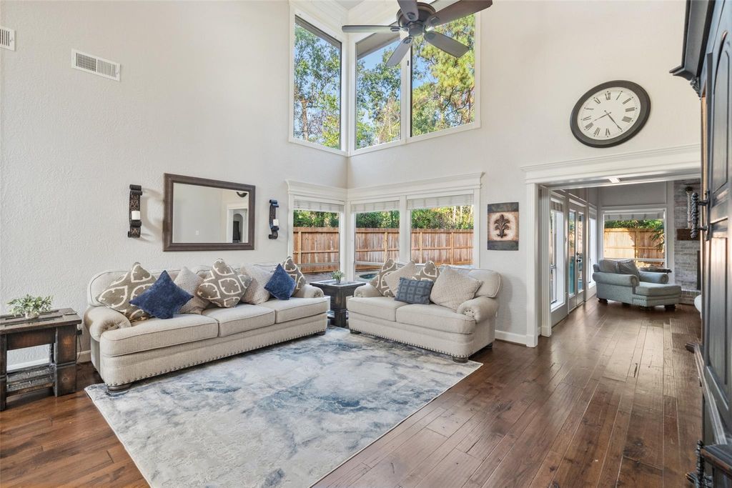 Photo of 5107 Mulberry Grove Drive, Houston, TX 77345 (MLS # 40714624)