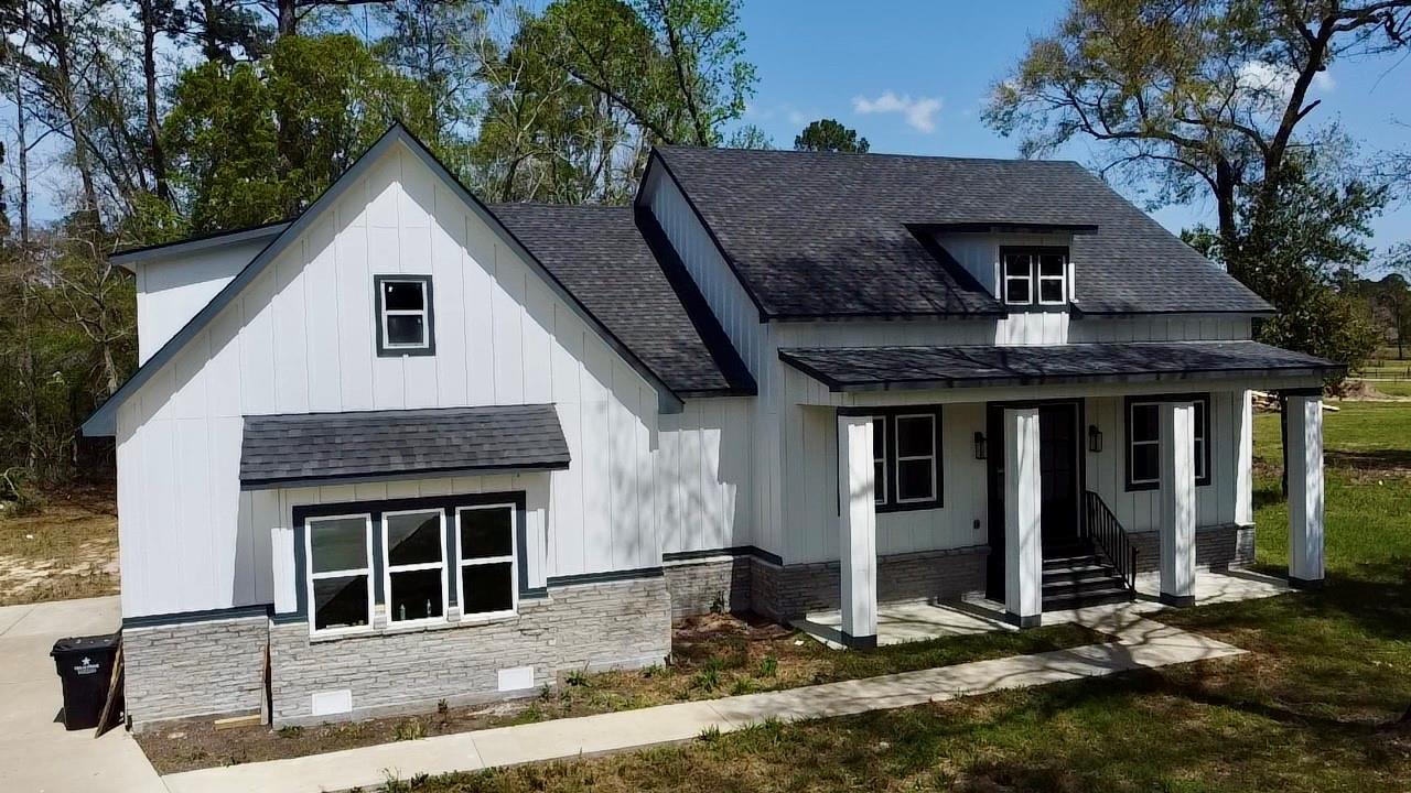 16 River Plantation Drive