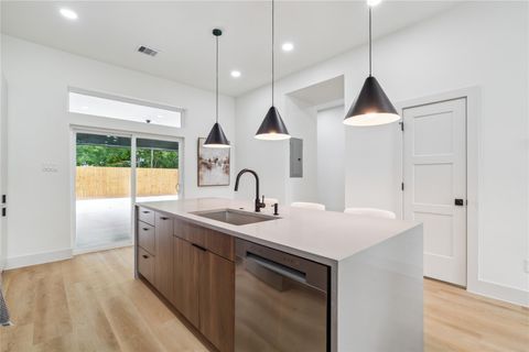 Tiny photo for 3409 Stonewall Street, Houston, TX 77020 (MLS # 66278803)