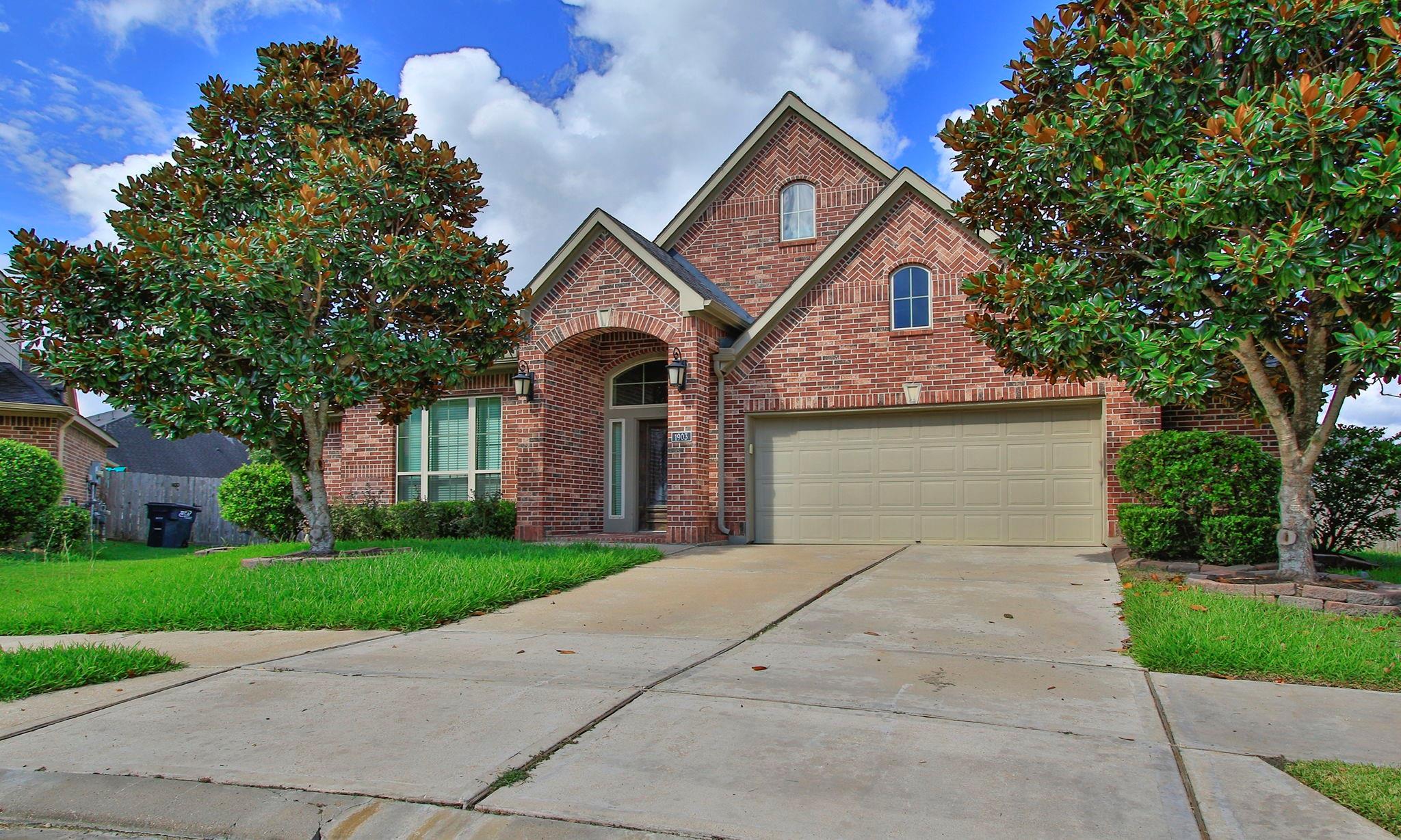 1903 Palmetto Glen Lane