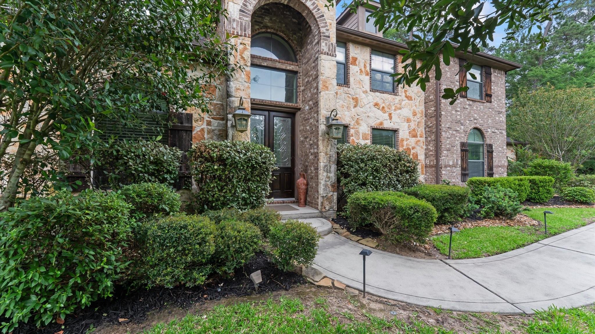 1270 Autumnwood Drive