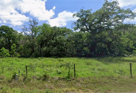 Photo of 4750 County Road 334, Sweeny, TX 77480 (MLS # 96988359)