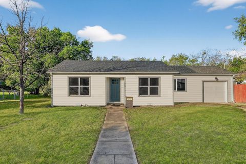 Photo of 1505 Burt Street, Bryan, TX 77802 (MLS # 32502859)