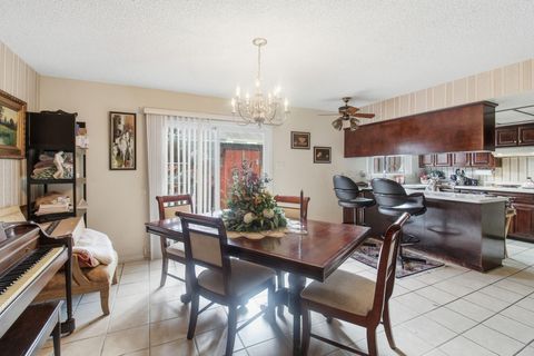 Tiny photo for 2266 Triway Lane #120, Houston, TX 77043 (MLS # 25501099)