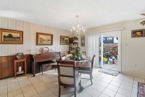 Tiny photo for 2266 Triway Lane #120, Houston, TX 77043 (MLS # 25501099)