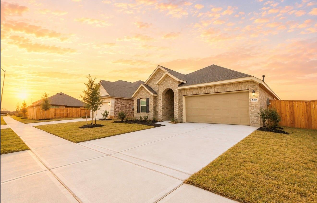 7907 Elk Grove Lane